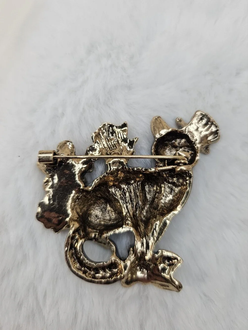 Cat Brooch Pin in Gray with Pink Flower Accents